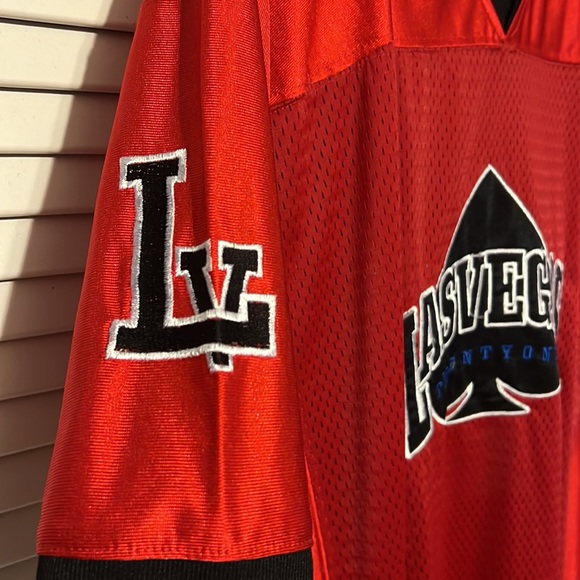 Las Vegas 21 BlackJack Football Jersey Size Large Color Red - Picture 4 of 8